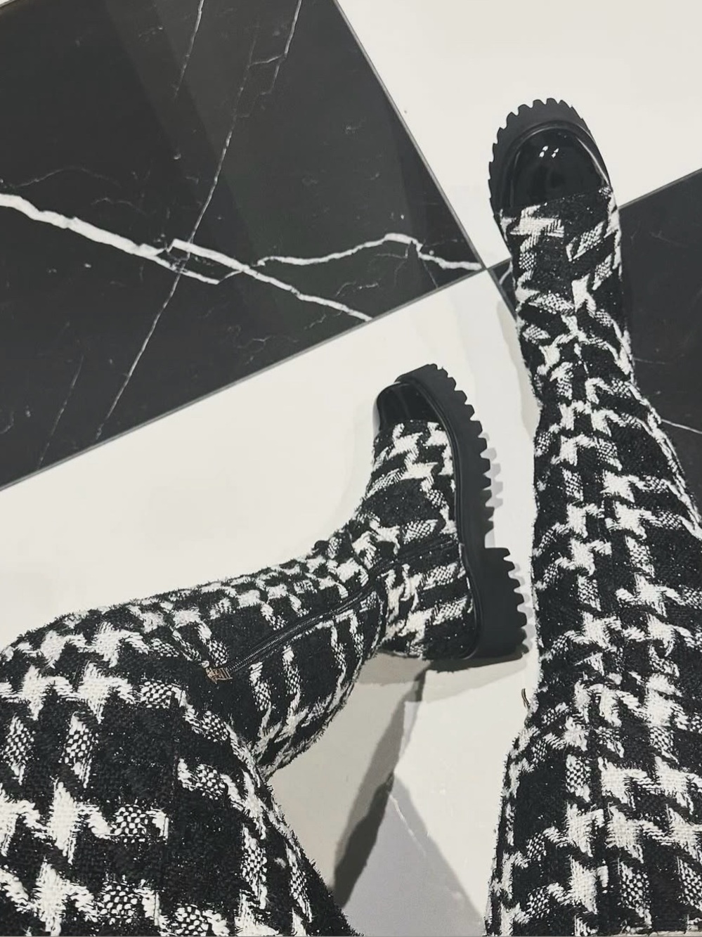 Jennifer Le Houndstooth Boots